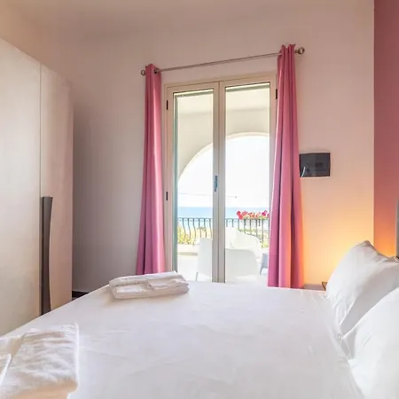 Archi - Private Pool Holiday home Cava d'Aliga